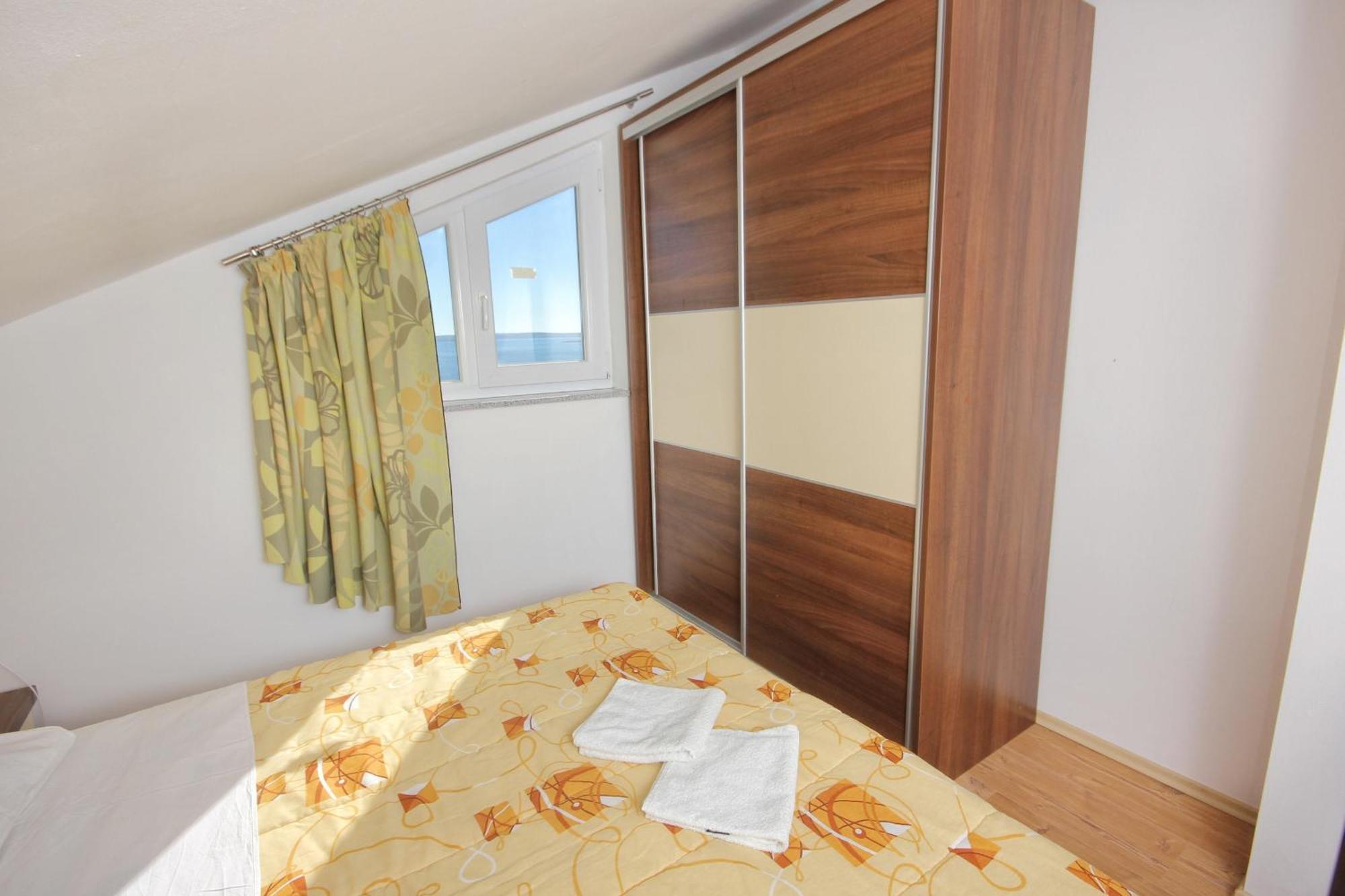 Apartments By The Sea Vlasici, Pag - 9324 Quarto foto