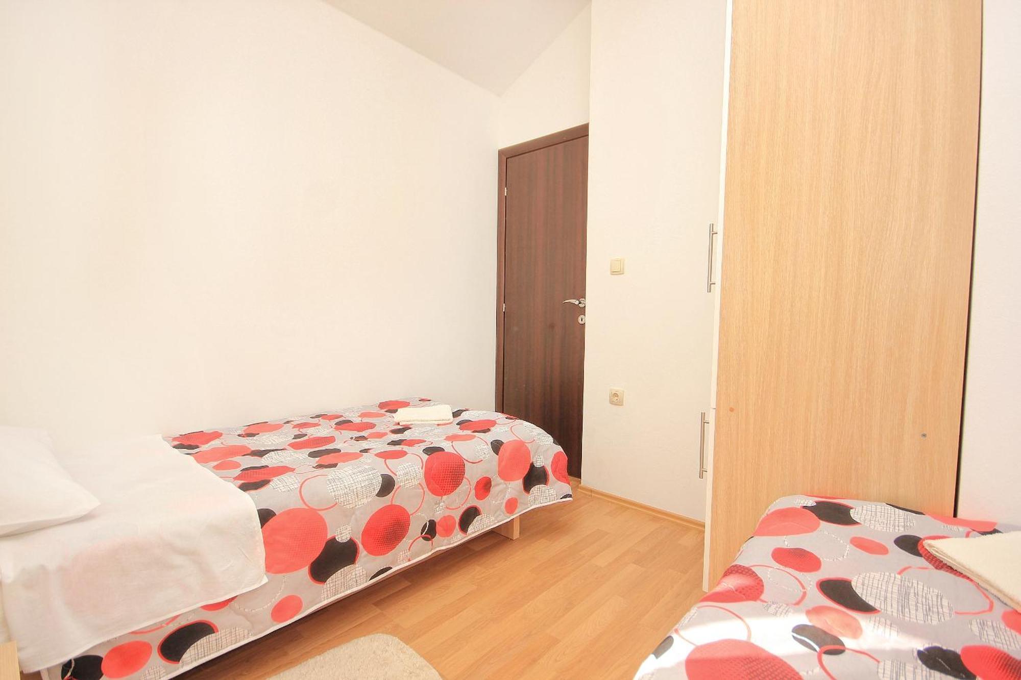 Apartments By The Sea Vlasici, Pag - 9324 Quarto foto